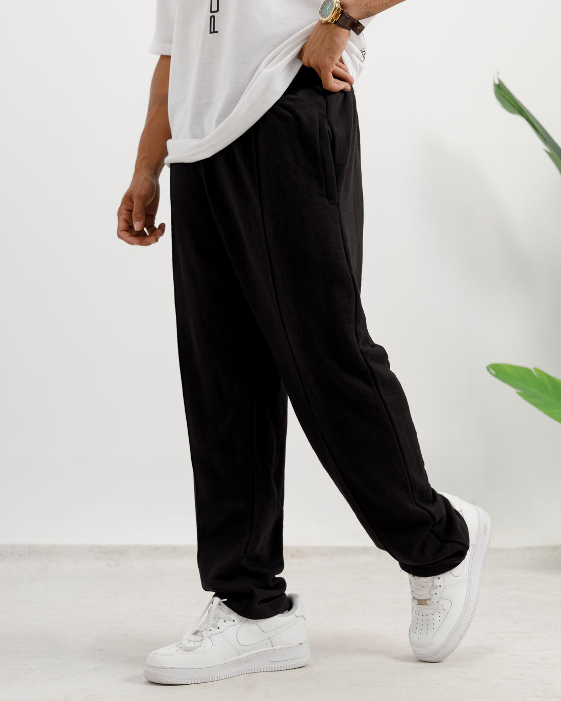 Void Black Pleated Trousers
